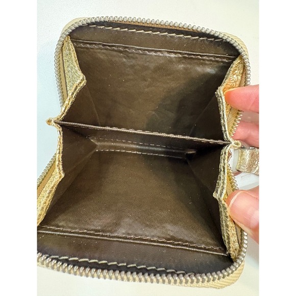 Chloe Metallic Crackle Leather Zip Coin Purse Pouch Gold Tone Hardware - Picture 7 of 11